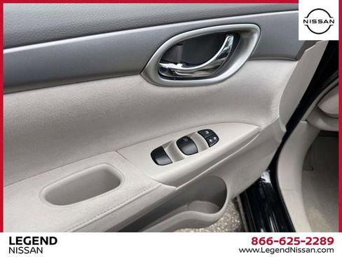 Used 2013 Nissan Sentra SV FWD image 14