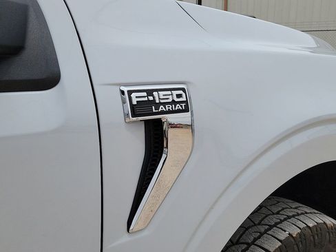 Used 2022 Ford F150 Lariat w/ Bed Utility Package AWD/4WD image 13