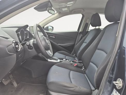 Used 2016 Scion iA FWD image 11