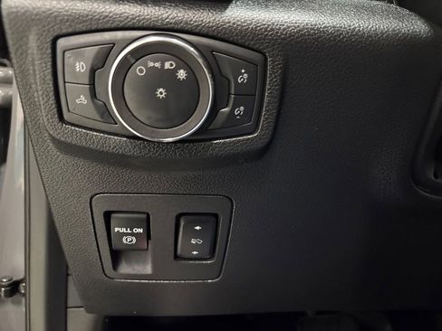 Used 2018 Ford F150 XLT w/ Equipment Group 302A Luxury AWD/4WD image 27