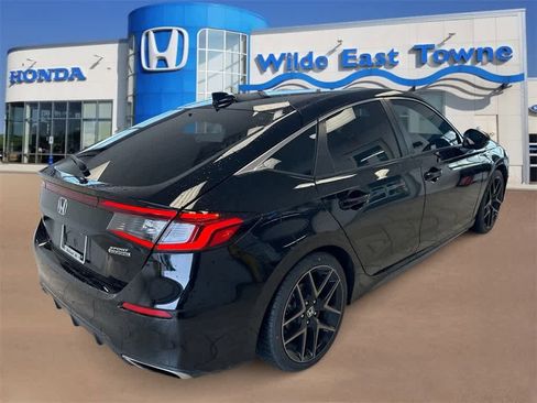 Certified 2024 Honda Civic Sport Touring image 8