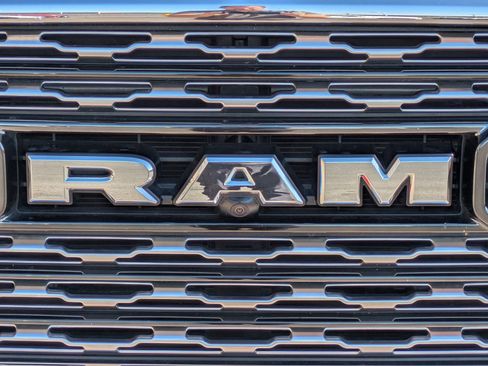 Used 2020 RAM 2500 Limited AWD/4WD image 14