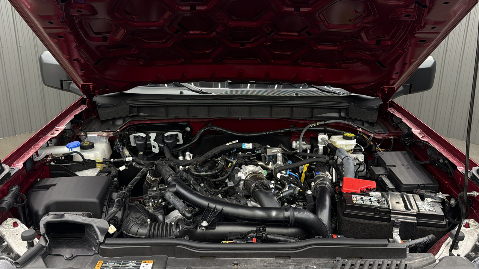 Used 2025 Ford Bronco Heritage Edition AWD/4WD image 19