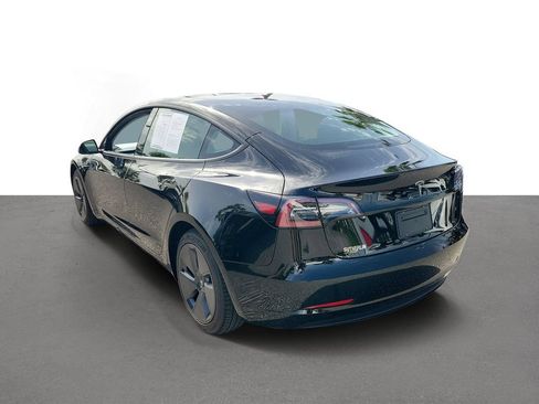 Used 2023 Tesla Model 3 Standard Range RWD image 4
