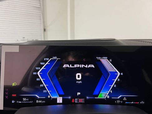New 2026 BMW ALPINA XB7 AWD/4WD image 19