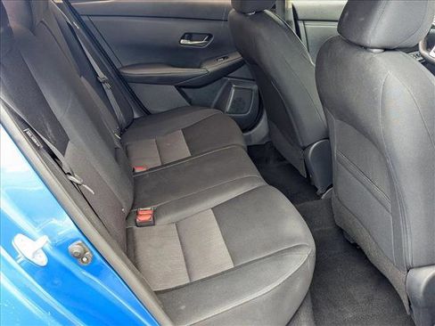 Used 2022 Nissan Sentra SV w/ All-Weather Package FWD image 19