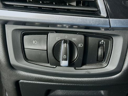 Used 2018 BMW X5 xDrive40e image 16