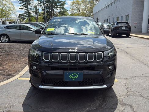 Used 2022 Jeep Compass Limited w/ Sun and Sound Group AWD/4WD image 2