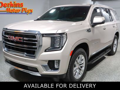 Used 2021 GMC Yukon SLT w/ SLT Premium Package