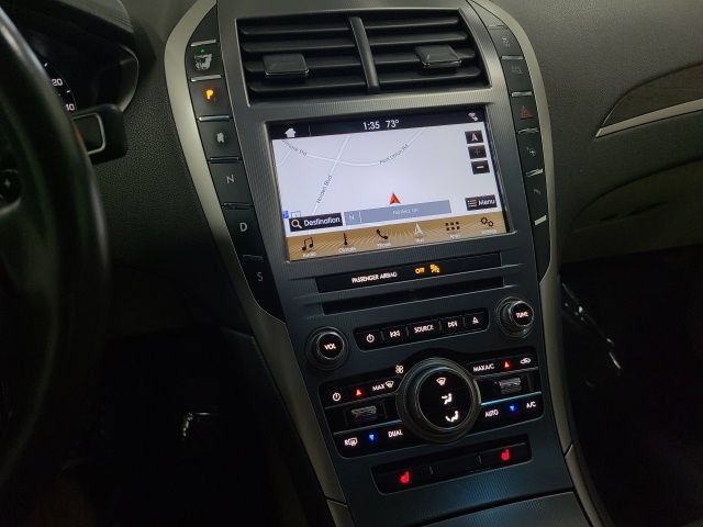 Used 2017 Lincoln MKZ Select w/ Technology Package FWD image 27
