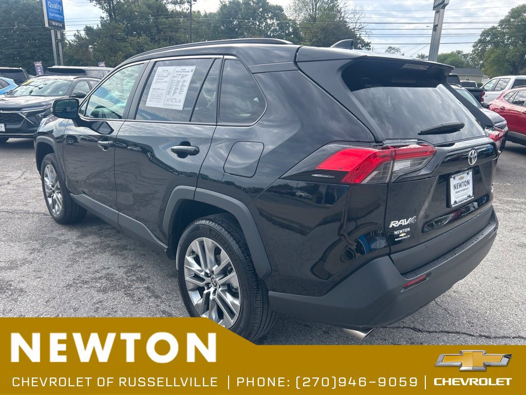 Used 2025 Toyota RAV4 XLE Premium w/ Weather Package AWD/4WD image 34