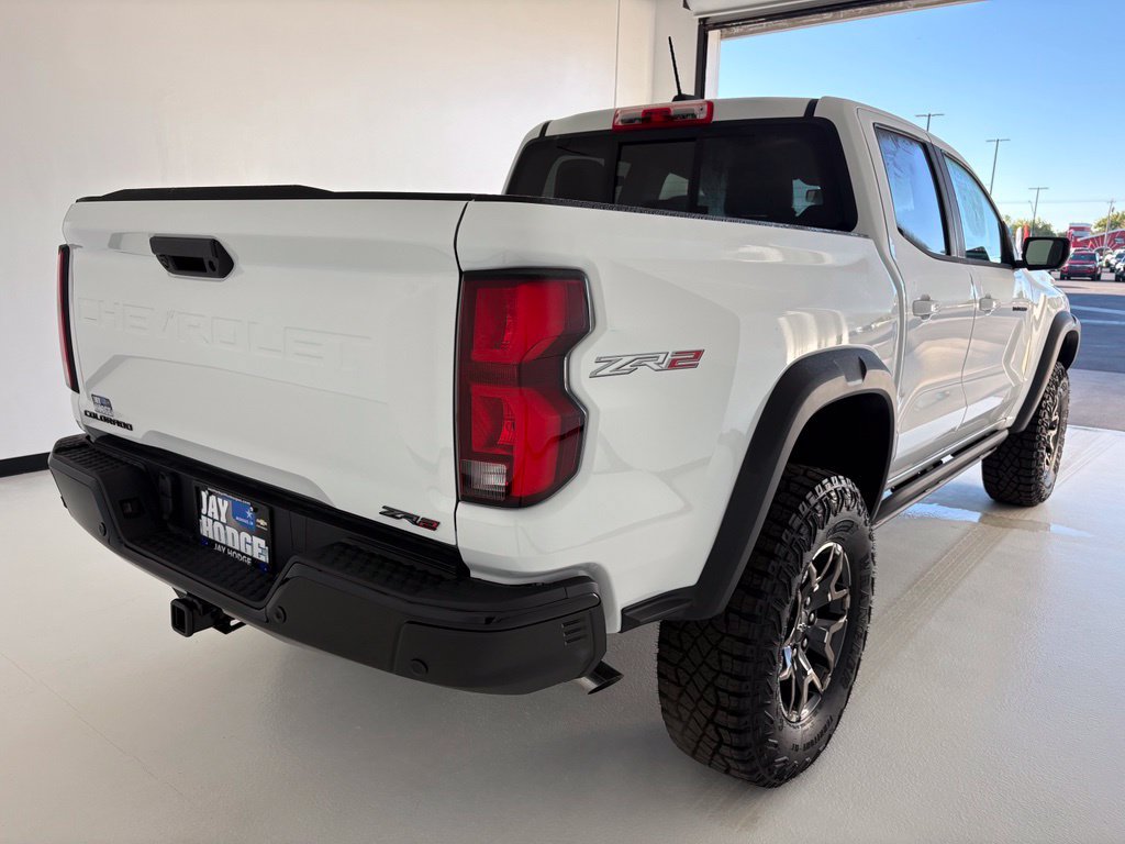 New 2026 Chevrolet Colorado ZR2 w/ Technology Package AWD/4WD image 22