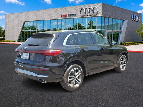 Certified 2025 Audi Q5 Premium w/ Convenience Package AWD/4WD image 6