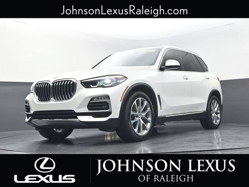 Used 2019 BMW X5 xDrive50i w/ Premium Package 2 AWD/4WD image 18