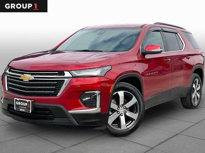 Used 2023 Chevrolet Traverse LT w/ LT Premium Package