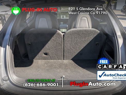 Used 2022 Tesla Model X Plaid image 14