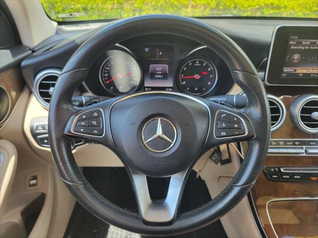 Used 2018 Mercedes-Benz GLC 300 image 24