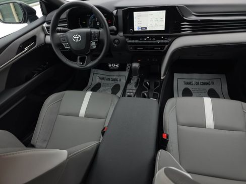 Certified 2025 Toyota Camry SE image 20