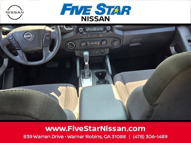 Used 2024 Nissan Frontier SV AWD/4WD image 8