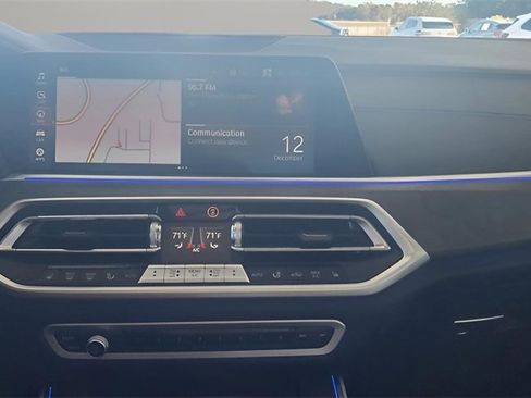 Used 2023 BMW X5 sDrive40i w/ M Sport Package image 33