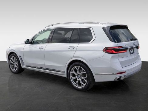Used 2026 BMW X7 xDrive40i AWD/4WD image 7
