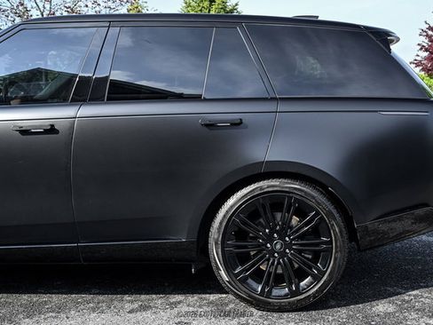 Used 2023 Land Rover Range Rover SE AWD/4WD image 5