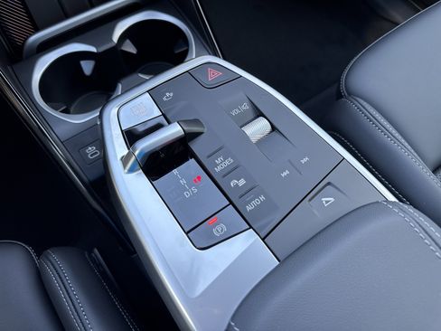 New 2026 BMW X1 xDrive28i image 17