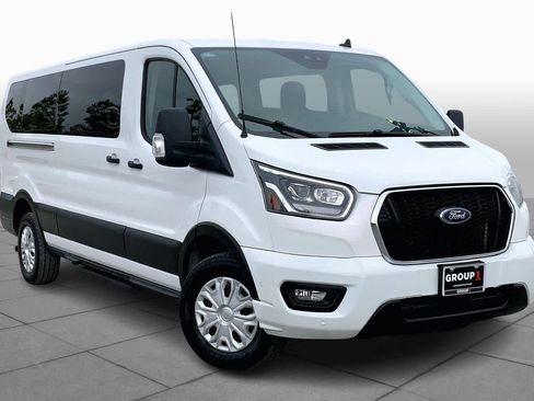 Used 2023 Ford Transit 350 XLT image 2
