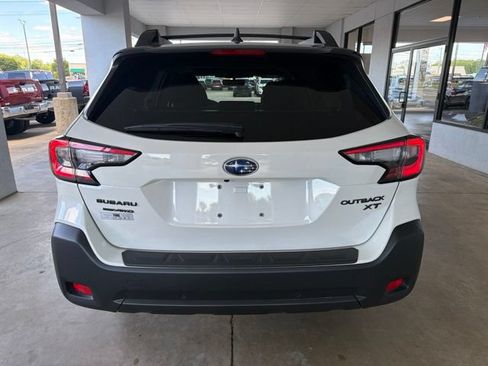Used 2025 Subaru Outback Onyx Edition XT AWD/4WD image 4