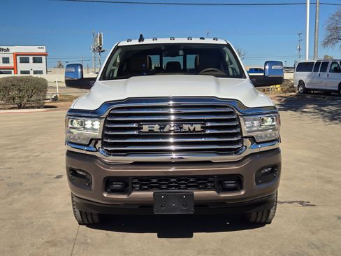 Used 2024 RAM 2500 Limited image 8
