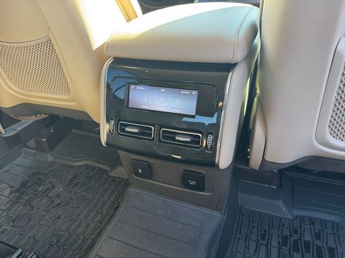 Used 2022 Lincoln Aviator Reserve image 21