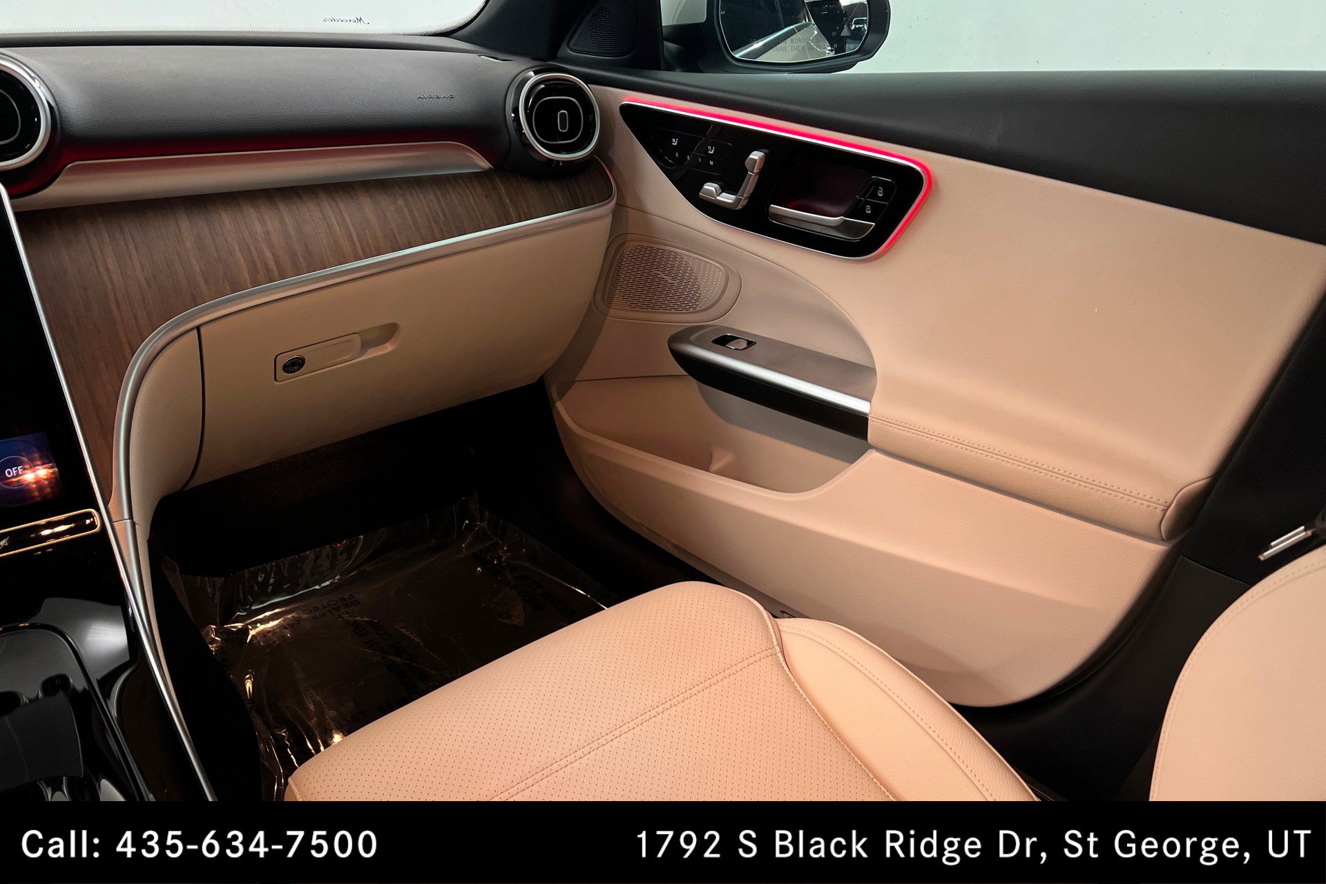 Certified 2026 Mercedes-Benz C 300 4MATIC Sedan image 10