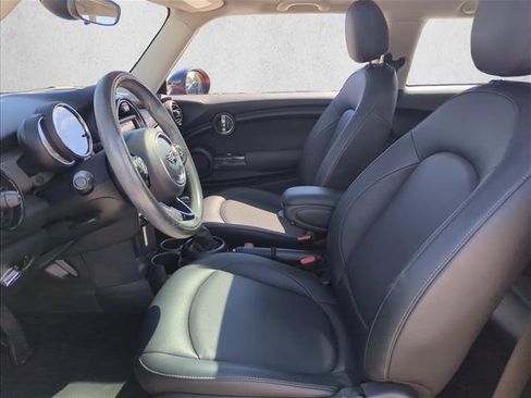 Used 2019 MINI Cooper 2-Door Hardtop w/ Storage Package image 13