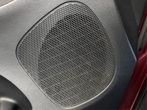 Used 2019 Dodge Grand Caravan GT FWD image 37
