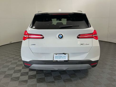 Certified 2025 BMW X3 xDrive30 w/ Convenience Package AWD/4WD image 6