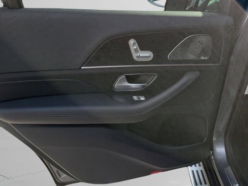 Certified 2026 Mercedes-Benz GLS 450 4MATIC image 11