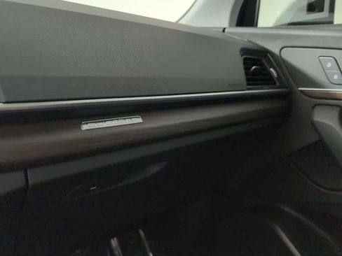 Certified 2024 Audi Q5 2.0T Premium image 12