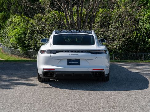 Certified 2023 Porsche Panamera 4 AWD/4WD image 6