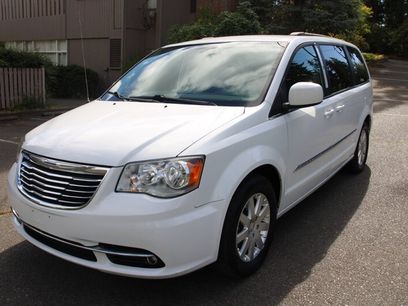 Used 2016 Chrysler Town & Country Touring