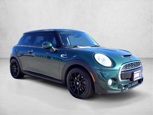 Used 2015 MINI Cooper S image 6