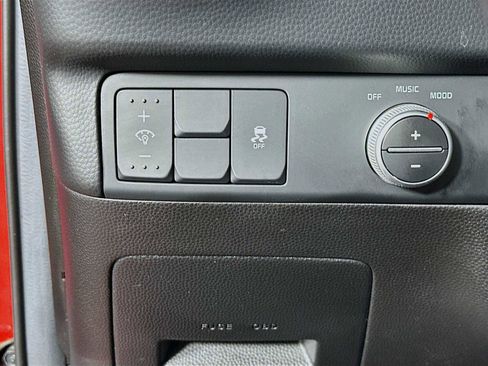 Used 2017 Kia Soul + w/ Audio Package image 10