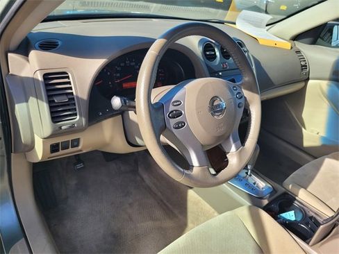 Used 2008 Nissan Altima 3.5 SE w/ Emergency Aid Pkg image 12