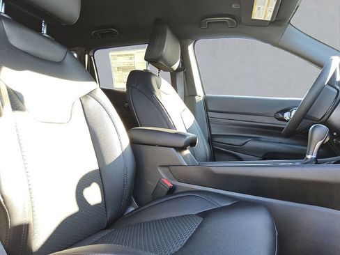 New 2026 Jeep Compass Latitude image 30