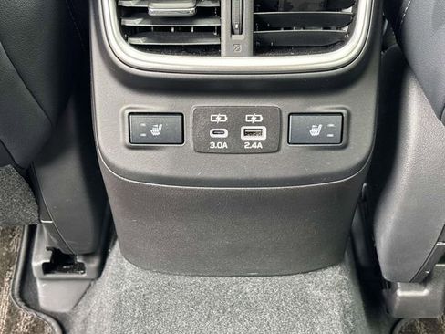 Used 2023 Subaru Outback Limited AWD/4WD image 14