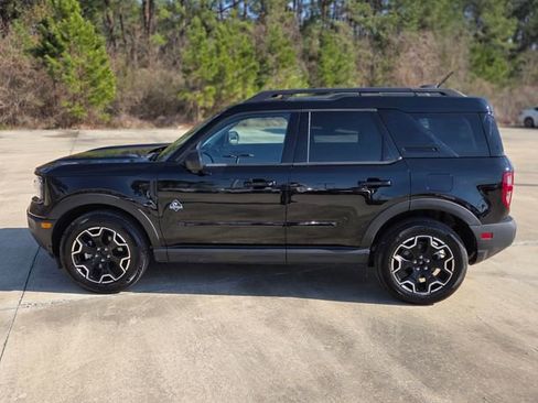 Used 2025 Ford Bronco Sport Outer Banks w/ Outer Banks Tech Package+ image 2