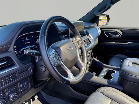 Used 2023 Chevrolet Tahoe Z71 w/ Off-Road Capability Package AWD/4WD image 17