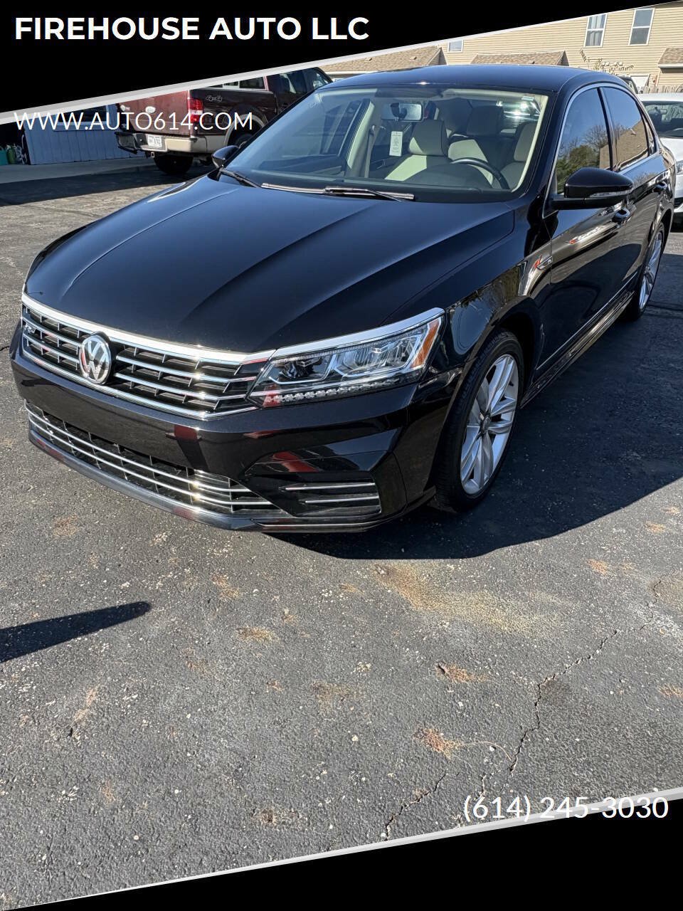 Used 2017 Volkswagen Passat 1.8T R-Line w/ R-Line Lighting Package FWD image 1