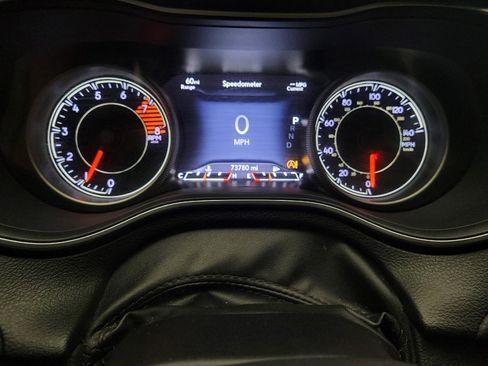 Used 2019 Jeep Cherokee Limited AWD/4WD image 23