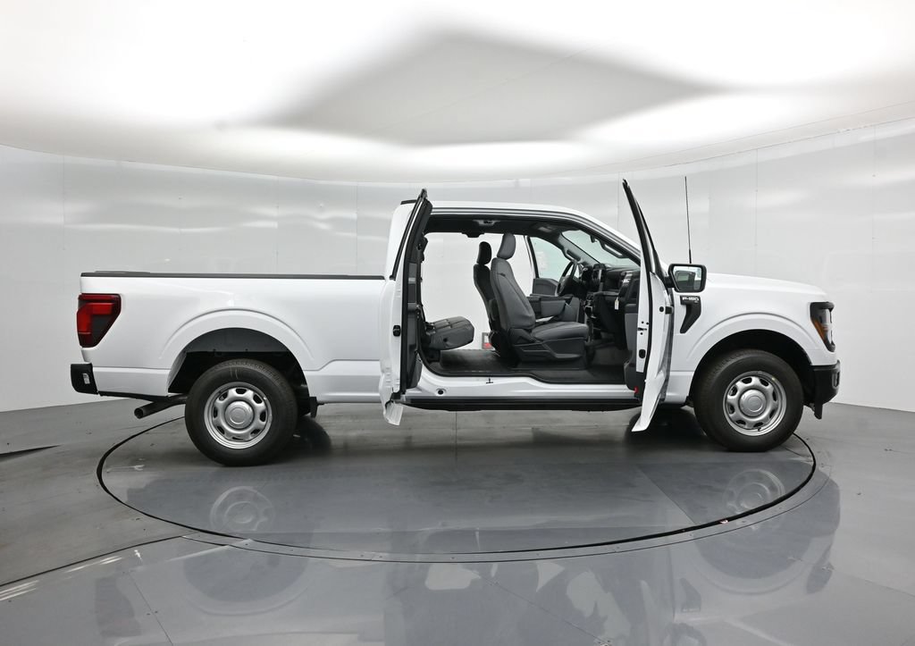 New 2026 Ford F150 XL RWD image 4