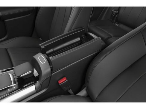 Used 2023 Mercedes-Benz GLA 250 4MATIC image 21